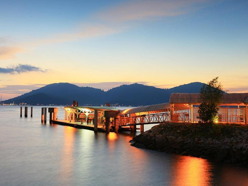 World Kids Fantasy Hotel Lumut Luaran gambar